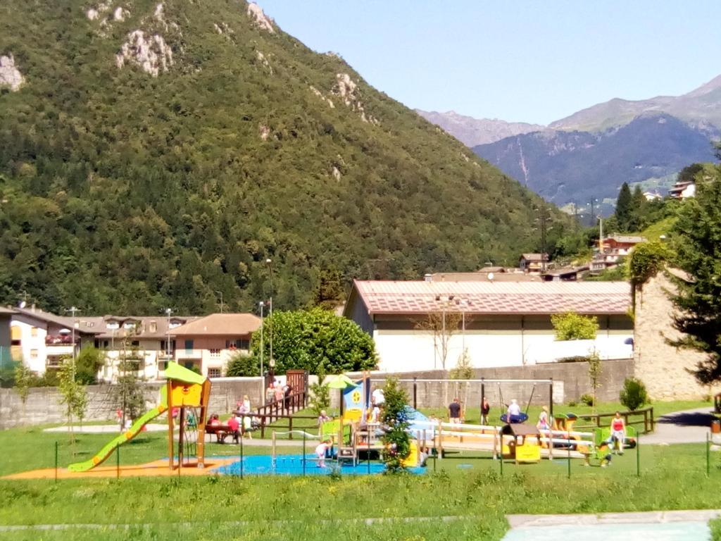 Ferienwohnung Bilocale A Piazza Brembana Exterior foto